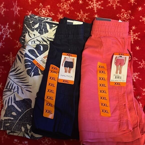 Nautica Ladies' Linen Blend Short 3 pair - Picture 1 of 16